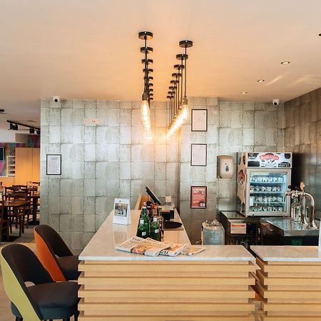 Best Western Plus Woodstock Inn & Suites Екстериор снимка