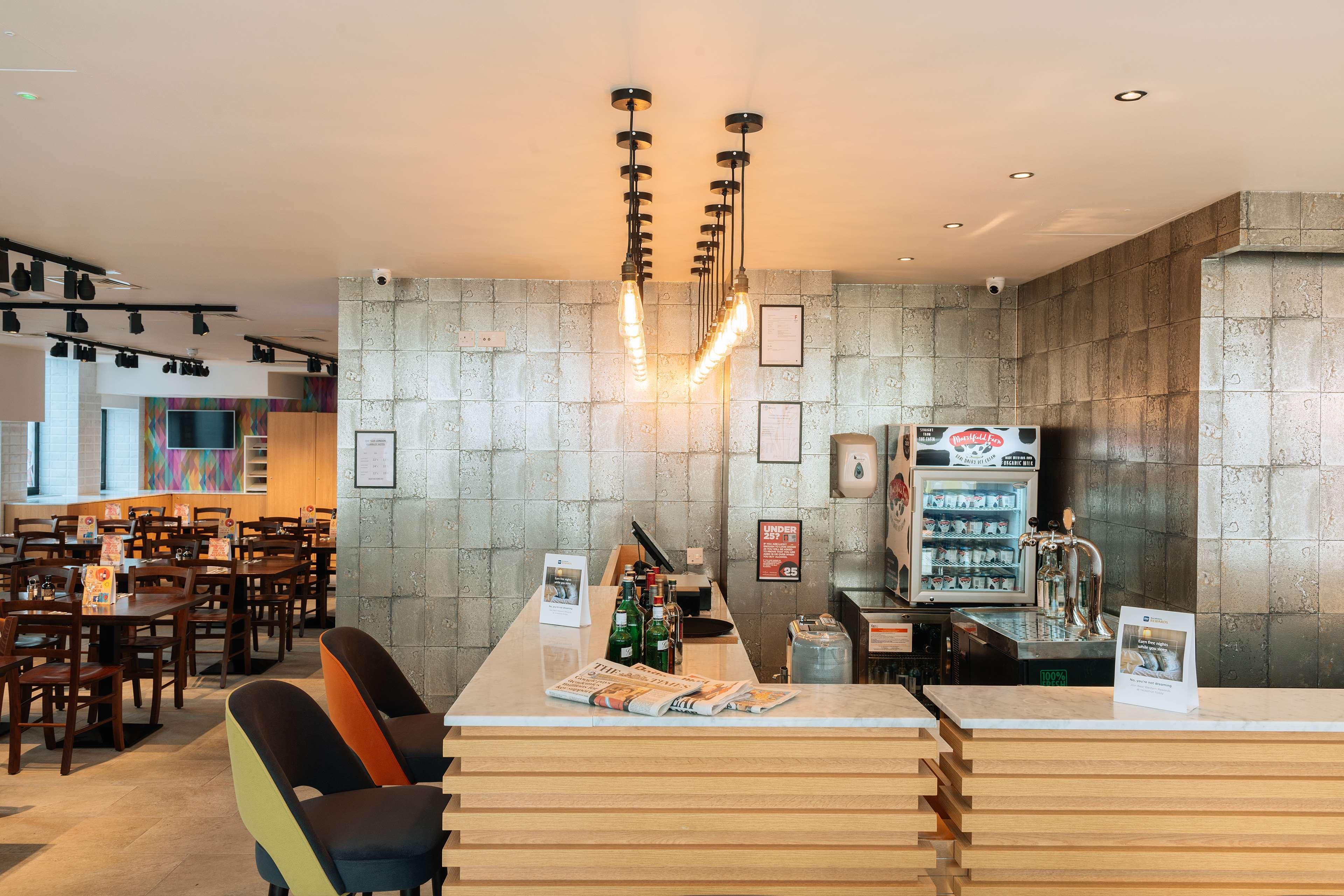 Best Western Plus Woodstock Inn & Suites Екстериор снимка